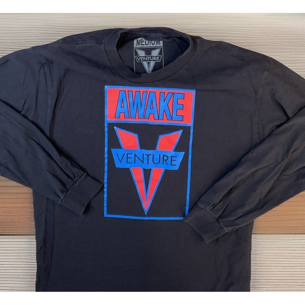 Awake Venture T-Shirt Men Sz M Skateboard Graphic Tee Long Sleeve Crewneck